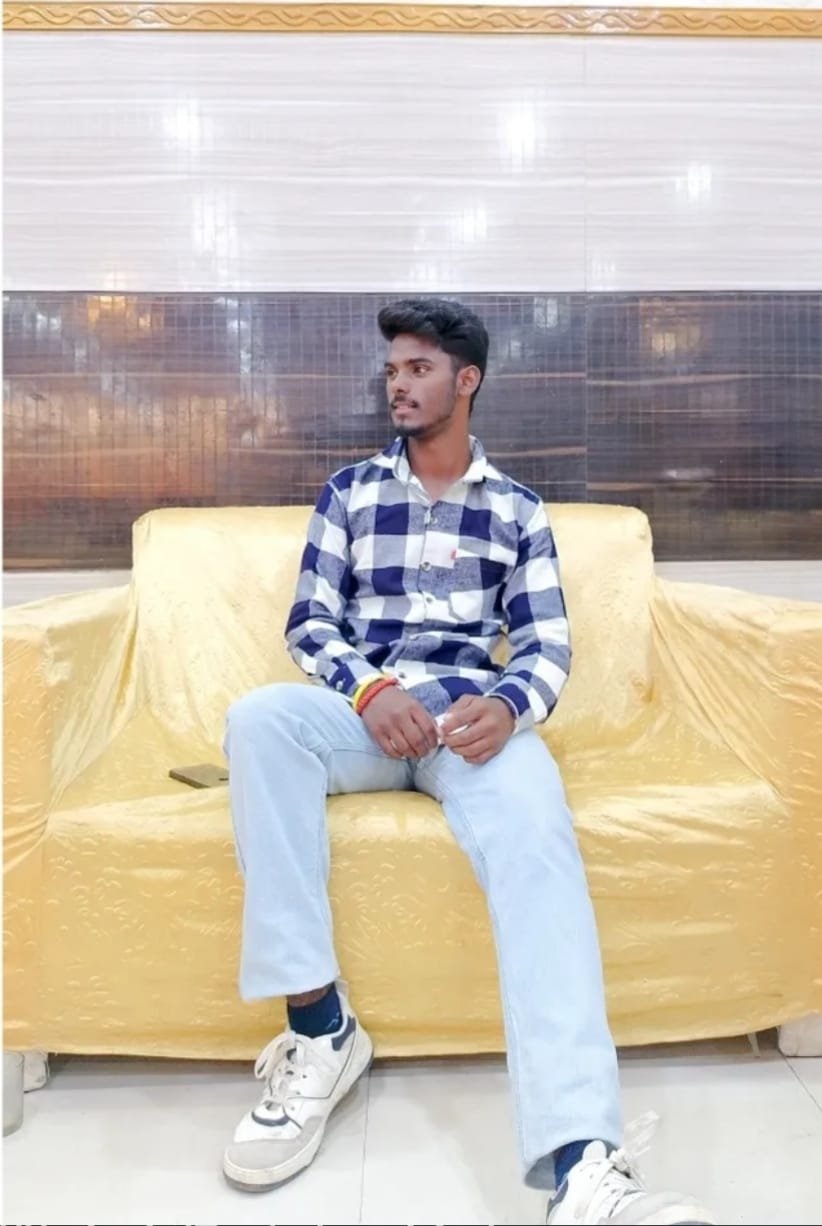 Ayush Yadav - Love & War Contestant
